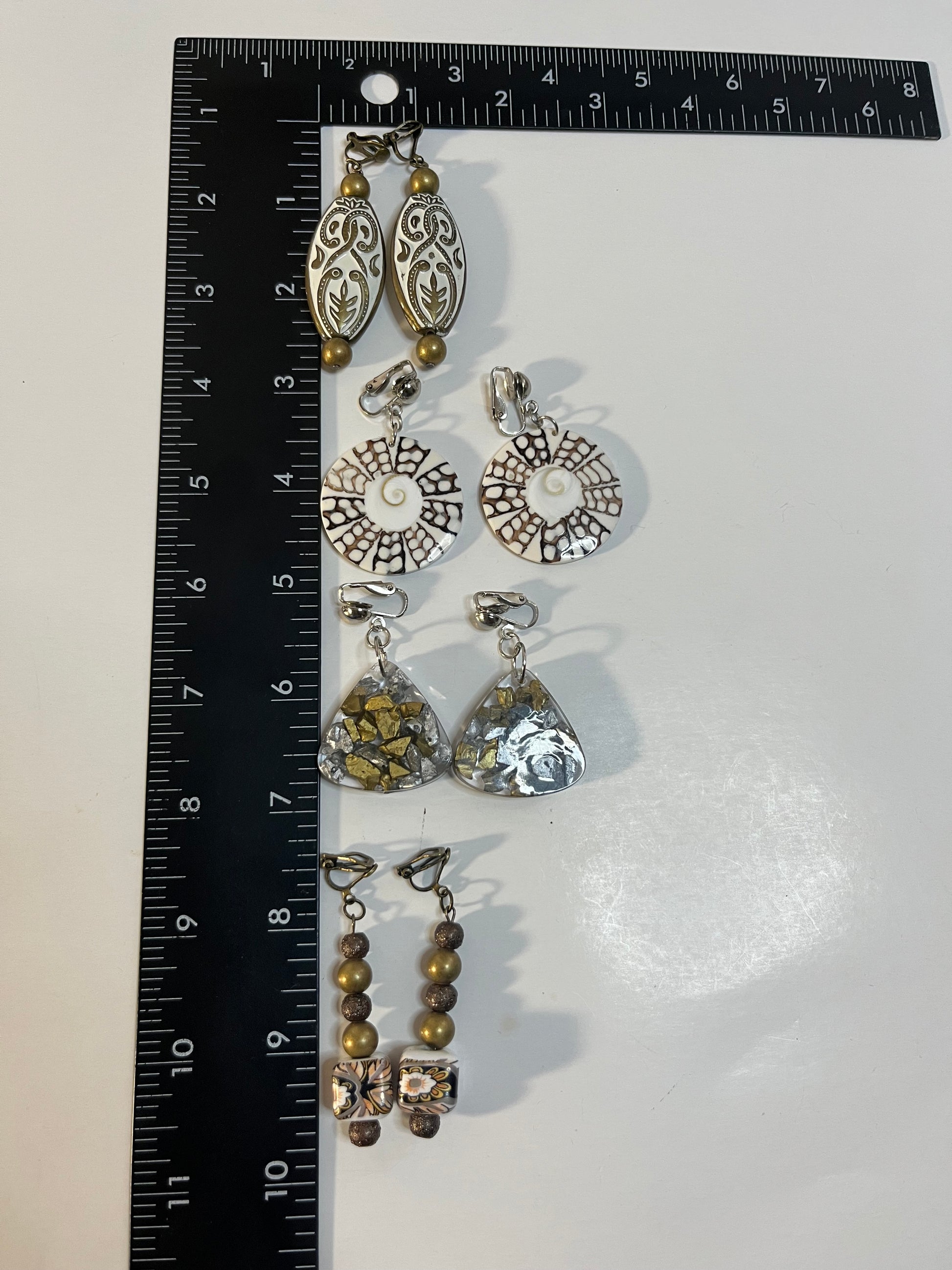 Mother of Pearl Resin Clip On Earrings 4 Pair Dangle2-3" Boho Hippie USA Made F5