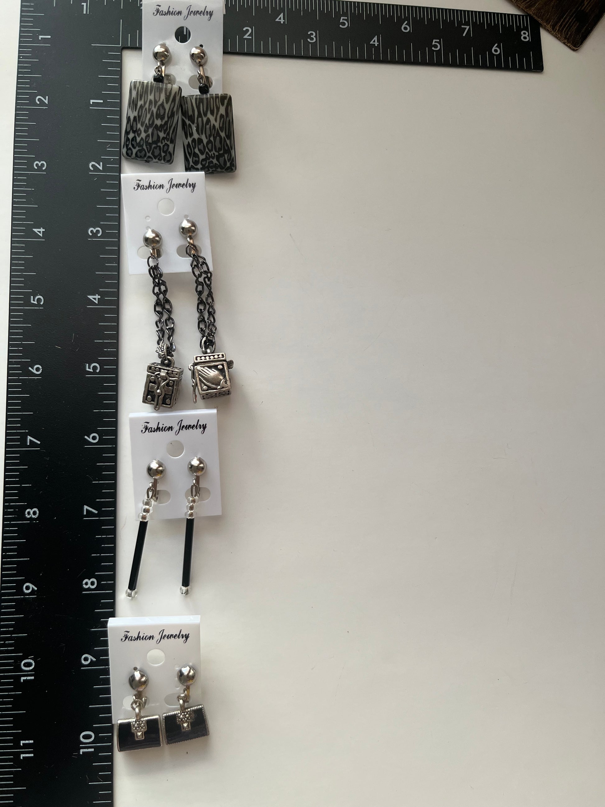 Silvertone Black Metal Resin Clip On Earrings 4 Pair Dangles 1"-2" USA Made J8