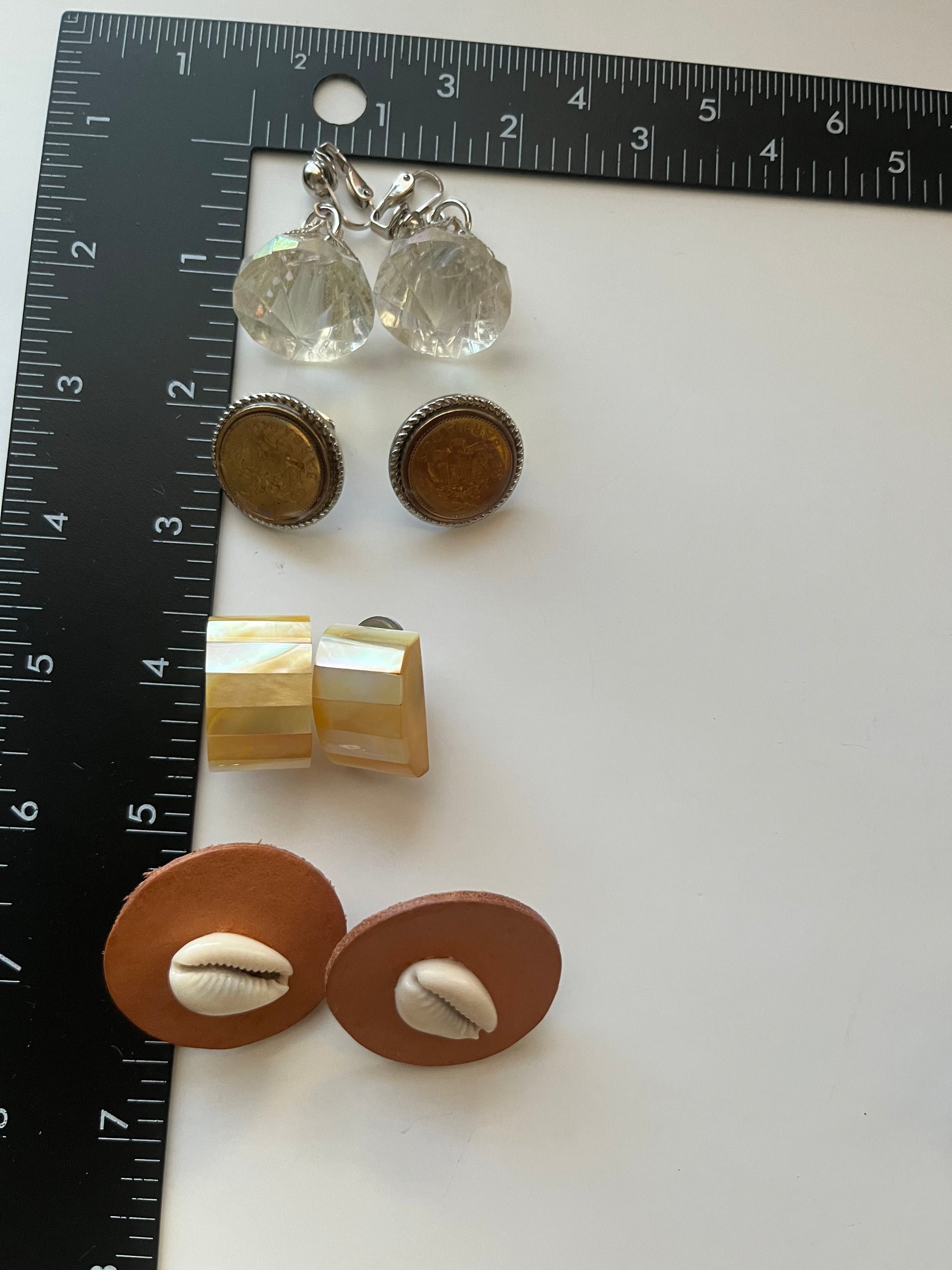 Barbados Metal Cowrie Resin Clip On Earrings 4 Pair Dangles 1"-2"USA Made J10
